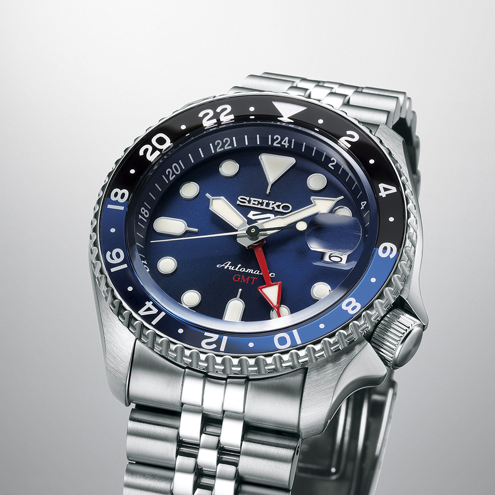 Orologio acciaio Seiko SKX Sports Style Blueberry GMT SSK003K1